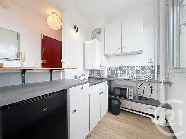 Appartement &agrave; louer - 1 pi&egrave;ce - 25 m2 - Troyes - 10 - CHAMPAGNE-ARDENNE