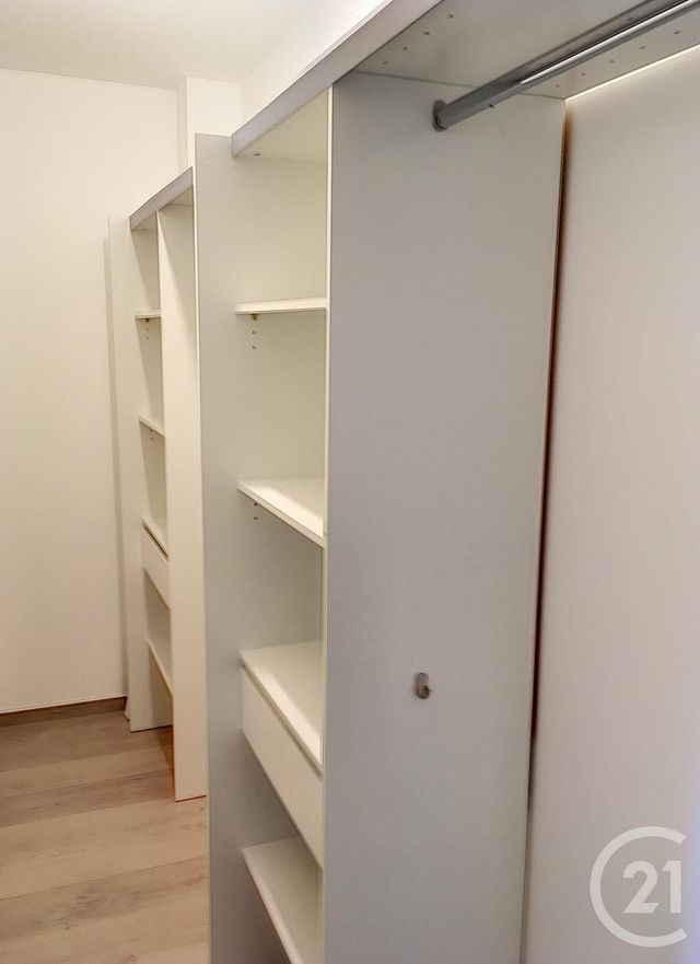 Appartement Duplex &agrave; louer - 3 pi&egrave;ces - 70 m2 - Bucheres - 10 - CHAMPAGNE-ARDENNE