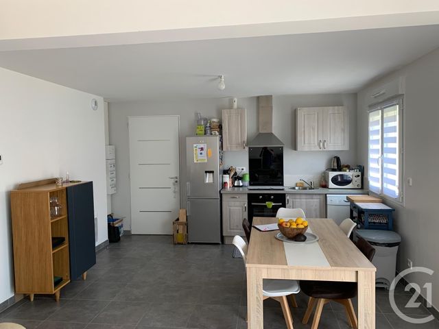 Appartement Duplex &agrave; louer - 3 pi&egrave;ces - 70 m2 - Bucheres - 10 - CHAMPAGNE-ARDENNE
