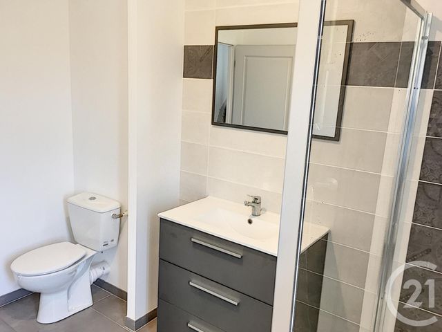 Appartement Duplex &agrave; louer - 3 pi&egrave;ces - 70 m2 - Bucheres - 10 - CHAMPAGNE-ARDENNE