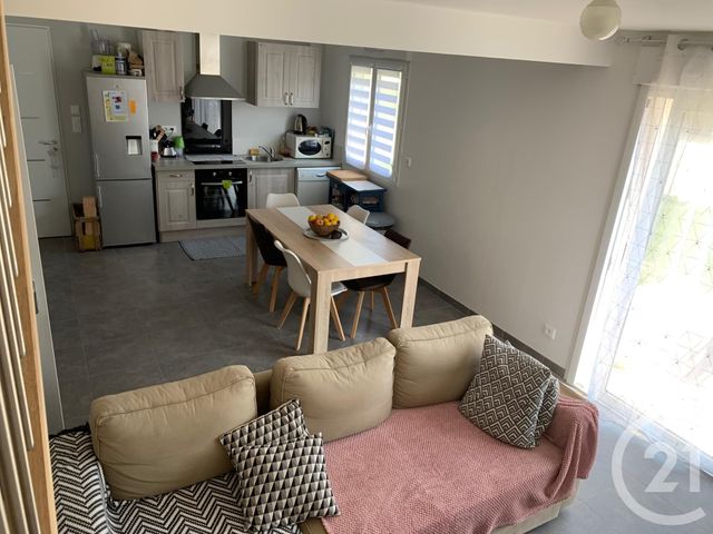 Appartement Duplex &agrave; louer - 3 pi&egrave;ces - 70 m2 - Bucheres - 10 - CHAMPAGNE-ARDENNE