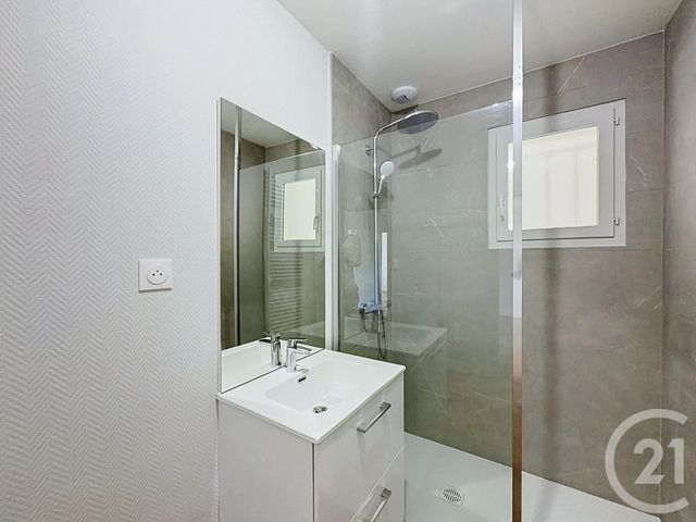 Appartement T3 &agrave; louer - 3 pi&egrave;ces - 74 m2 - Troyes - 10 - CHAMPAGNE-ARDENNE