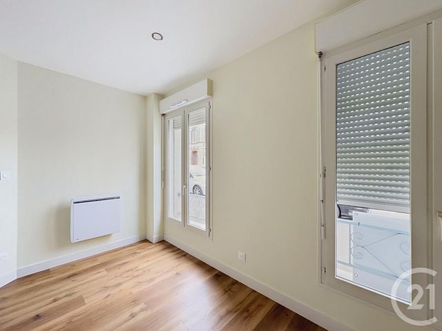Appartement T3 &agrave; louer - 3 pi&egrave;ces - 74 m2 - Troyes - 10 - CHAMPAGNE-ARDENNE