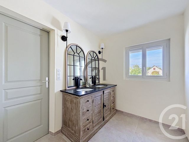 Maison &agrave; vendre - 9 pi&egrave;ces - 140 m2 - St Julien Les Villas - 10 - CHAMPAGNE-ARDENNE