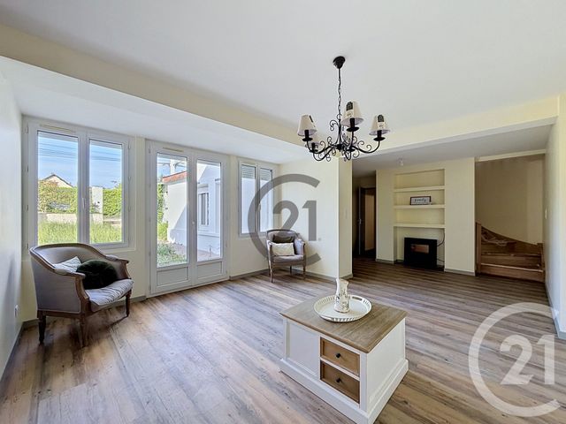 Maison &agrave; vendre - 9 pi&egrave;ces - 140 m2 - St Julien Les Villas - 10 - CHAMPAGNE-ARDENNE