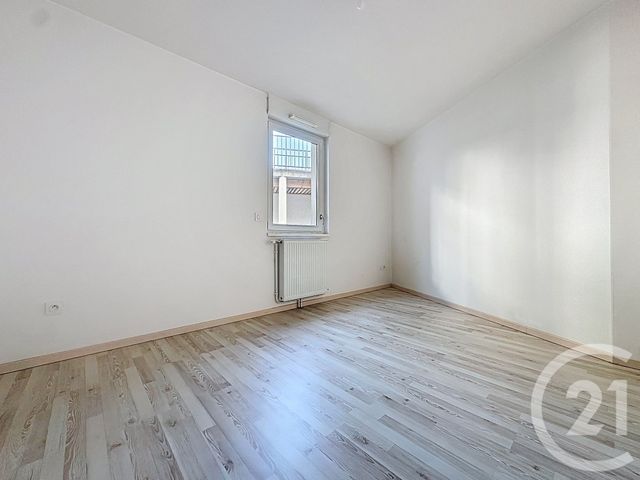 Appartement F3 &agrave; louer - 3 pi&egrave;ces - 66,20 m2 - Troyes - 10 - CHAMPAGNE-ARDENNE