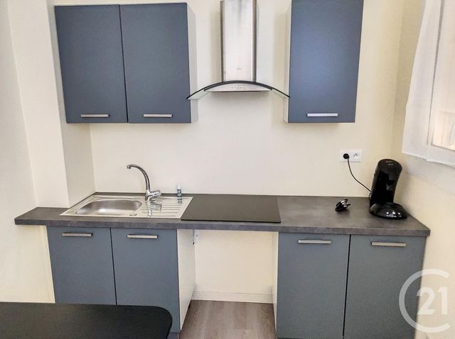 Appartement Studio &agrave; louer - 1 pi&egrave;ce - 29 m2 - Troyes - 10 - CHAMPAGNE-ARDENNE