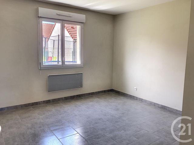 Appartement F2 &agrave; louer - 2 pi&egrave;ces - 40,87 m2 - Rosieres Pres Troyes - 10 - CHAMPAGNE-ARDENNE
