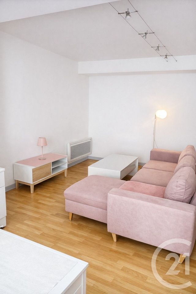Appartement F2 &agrave; louer - 2 pi&egrave;ces - 56,46 m2 - Troyes - 10 - CHAMPAGNE-ARDENNE