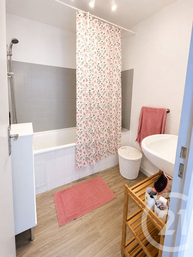 Appartement F2 &agrave; louer - 2 pi&egrave;ces - 56,46 m2 - Troyes - 10 - CHAMPAGNE-ARDENNE