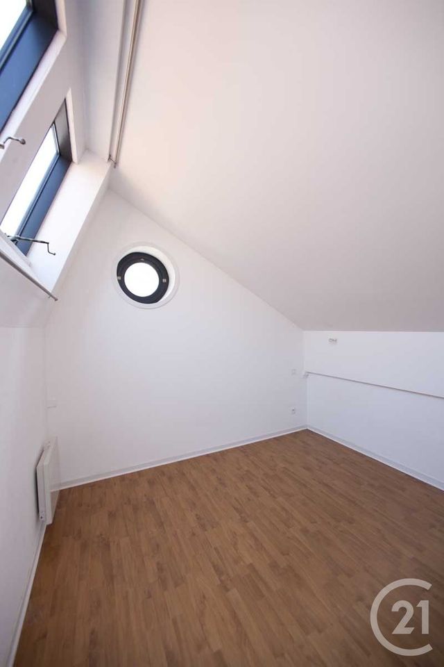 Appartement F3 bis &agrave; louer - 3 pi&egrave;ces - 83,56 m2 - Troyes - 10 - CHAMPAGNE-ARDENNE
