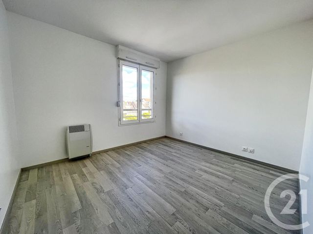 Appartement F2 &agrave; louer - 2 pi&egrave;ces - 49 m2 - St Andre Les Vergers - 10 - CHAMPAGNE-ARDENNE