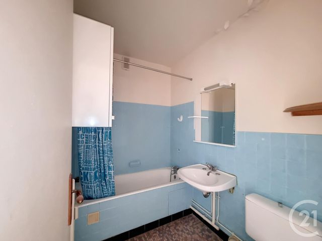 Appartement F1 &agrave; louer - 1 pi&egrave;ce - 35 m2 - Troyes - 10 - CHAMPAGNE-ARDENNE