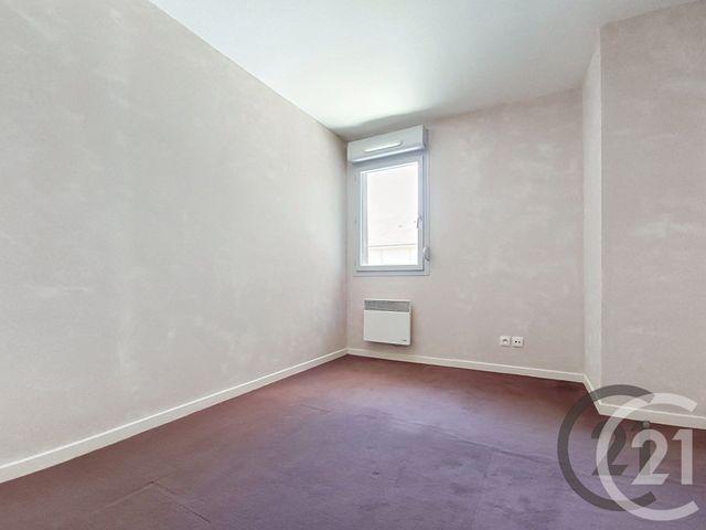 Appartement &agrave; louer - 2 pi&egrave;ces - 40 m2 - Troyes - 10 - CHAMPAGNE-ARDENNE