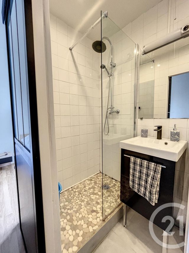 Appartement F2 &agrave; louer - 2 pi&egrave;ces - 33 m2 - Troyes - 10 - CHAMPAGNE-ARDENNE