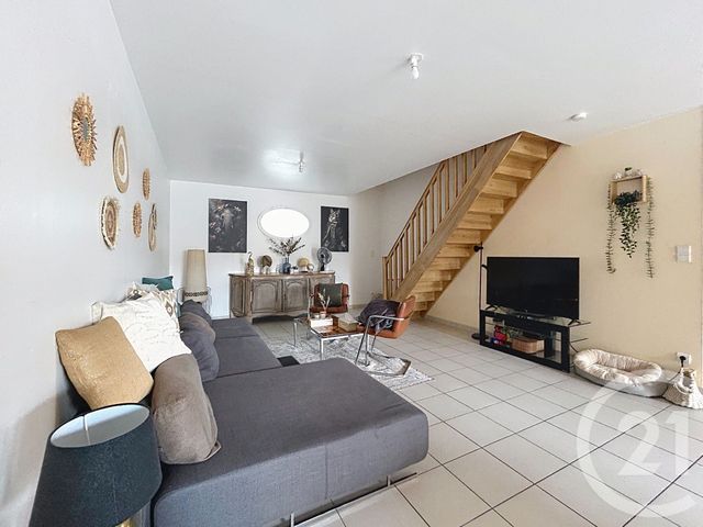 Appartement T5 &agrave; louer - 5 pi&egrave;ces - 135 m2 - Ste Savine - 10 - CHAMPAGNE-ARDENNE