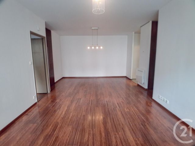 Appartement F3 &agrave; louer - 3 pi&egrave;ces - 74 m2 - Troyes - 10 - CHAMPAGNE-ARDENNE
