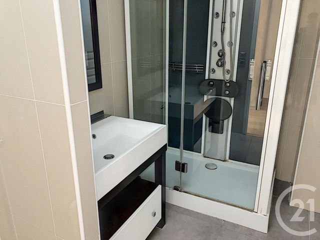 Appartement F1 &agrave; louer - 1 pi&egrave;ce - 43 m2 - Troyes - 10 - CHAMPAGNE-ARDENNE