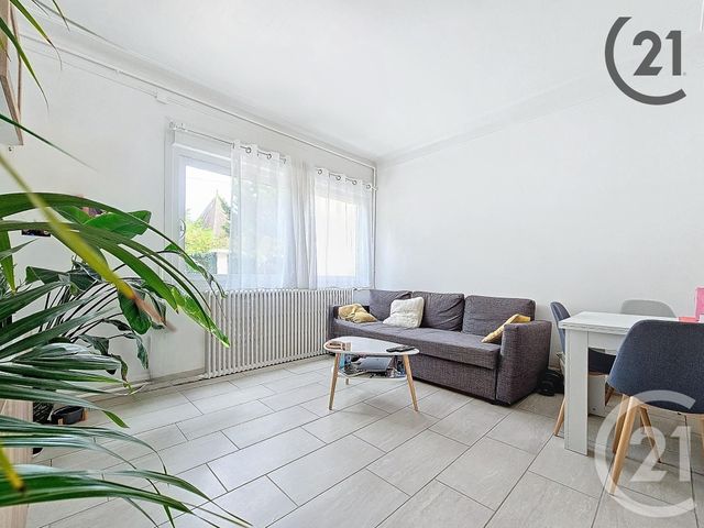 Maison &agrave; vendre - 3 pi&egrave;ces - 53 m2 - St Julien Les Villas - 10 - CHAMPAGNE-ARDENNE