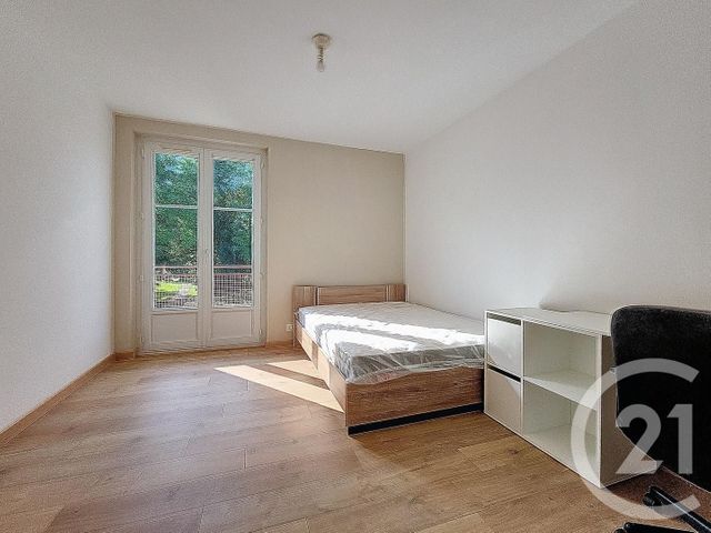 Appartement T4 &agrave; louer - 4 pi&egrave;ces - 63,75 m2 - Troyes - 10 - CHAMPAGNE-ARDENNE