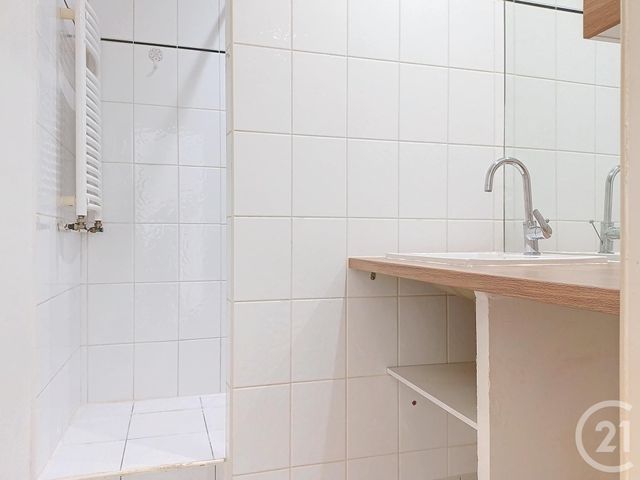 Appartement F3 &agrave; louer - 3 pi&egrave;ces - 56,80 m2 - La Chapelle St Luc - 10 - CHAMPAGNE-ARDENNE