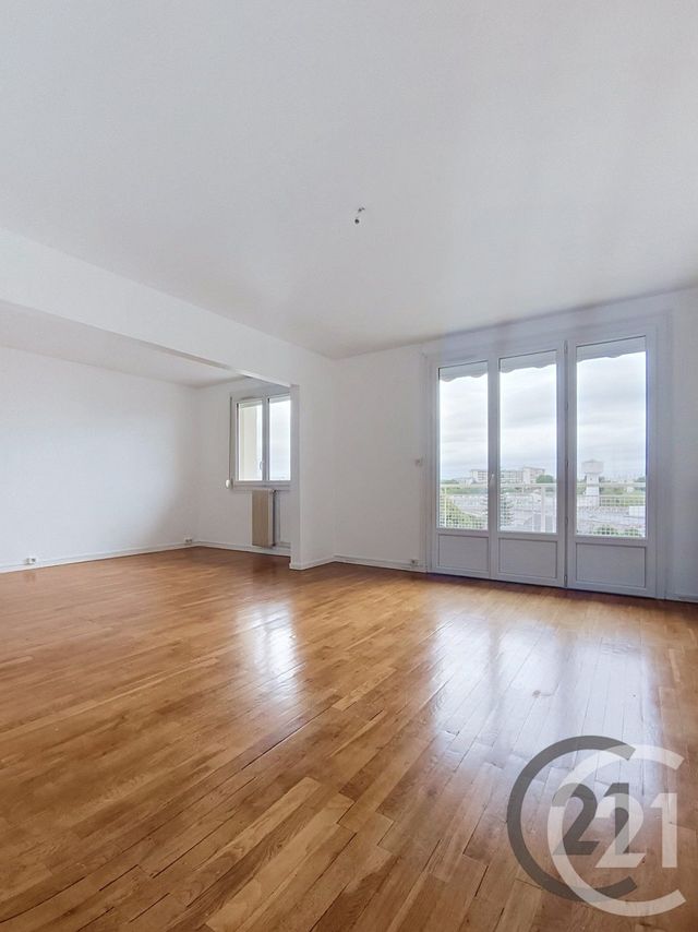 Appartement F4 &agrave; louer - 4 pi&egrave;ces - 73,56 m2 - St Andre Les Vergers - 10 - CHAMPAGNE-ARDENNE