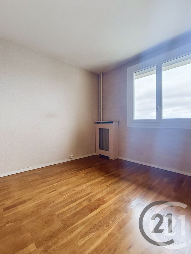 Appartement F4 &agrave; louer - 4 pi&egrave;ces - 73,56 m2 - St Andre Les Vergers - 10 - CHAMPAGNE-ARDENNE