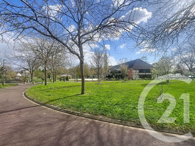 Appartement F3 &agrave; louer - 3 pi&egrave;ces - 74 m2 - Troyes - 10 - CHAMPAGNE-ARDENNE