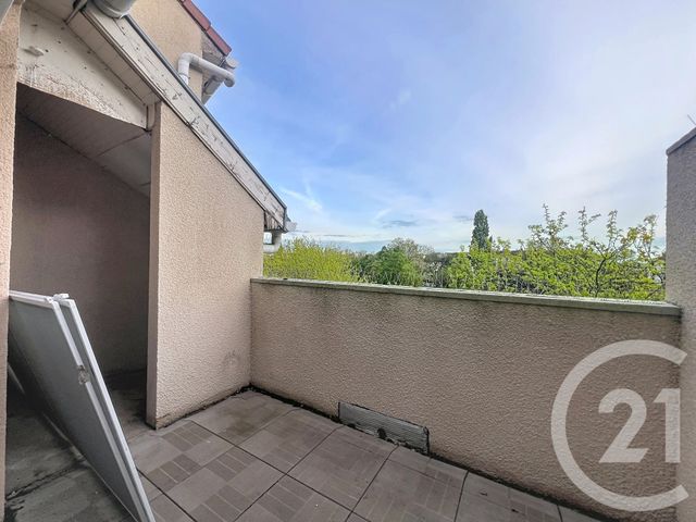 Appartement F3 &agrave; louer - 3 pi&egrave;ces - 74 m2 - Troyes - 10 - CHAMPAGNE-ARDENNE