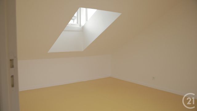 Appartement F3 bis &agrave; louer - 3 pi&egrave;ces - 75,90 m2 - Ste Savine - 10 - CHAMPAGNE-ARDENNE