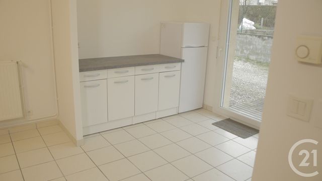 Appartement F3 bis &agrave; louer - 3 pi&egrave;ces - 75,90 m2 - Ste Savine - 10 - CHAMPAGNE-ARDENNE