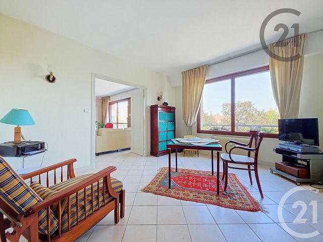 Appartement F5 &agrave; vendre - 5 pi&egrave;ces - 136 m2 - Troyes - 10 - CHAMPAGNE-ARDENNE