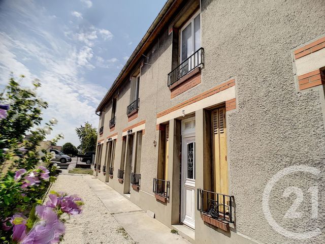 Appartement F3 &agrave; louer - 3 pi&egrave;ces - 43,70 m2 - La Chapelle St Luc - 10 - CHAMPAGNE-ARDENNE