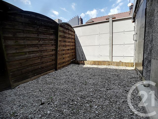 Appartement F3 &agrave; louer - 3 pi&egrave;ces - 43,70 m2 - La Chapelle St Luc - 10 - CHAMPAGNE-ARDENNE