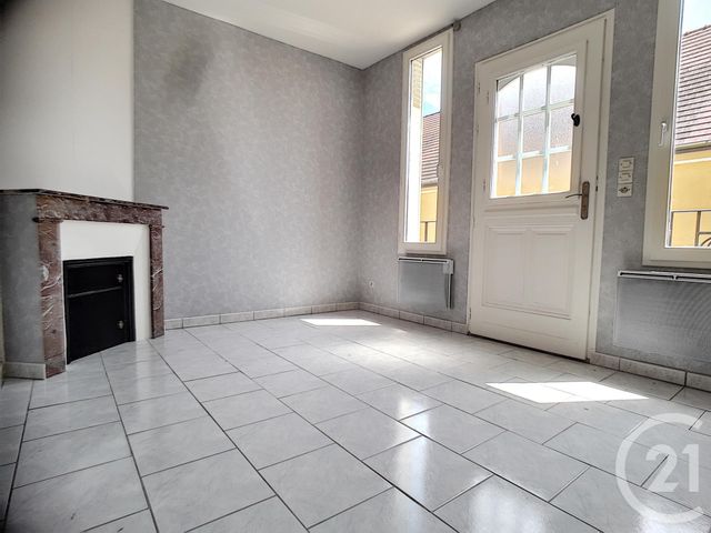 Appartement F3 &agrave; louer - 3 pi&egrave;ces - 43,70 m2 - La Chapelle St Luc - 10 - CHAMPAGNE-ARDENNE