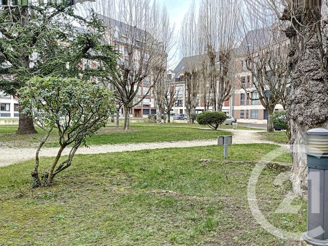Appartement F1 &agrave; louer - 1 pi&egrave;ce - 26 m2 - Troyes - 10 - CHAMPAGNE-ARDENNE
