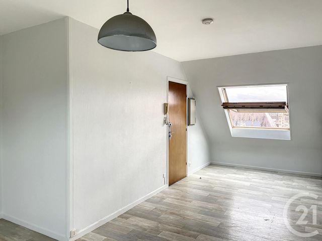 Appartement F1 &agrave; louer - 1 pi&egrave;ce - 26 m2 - Troyes - 10 - CHAMPAGNE-ARDENNE