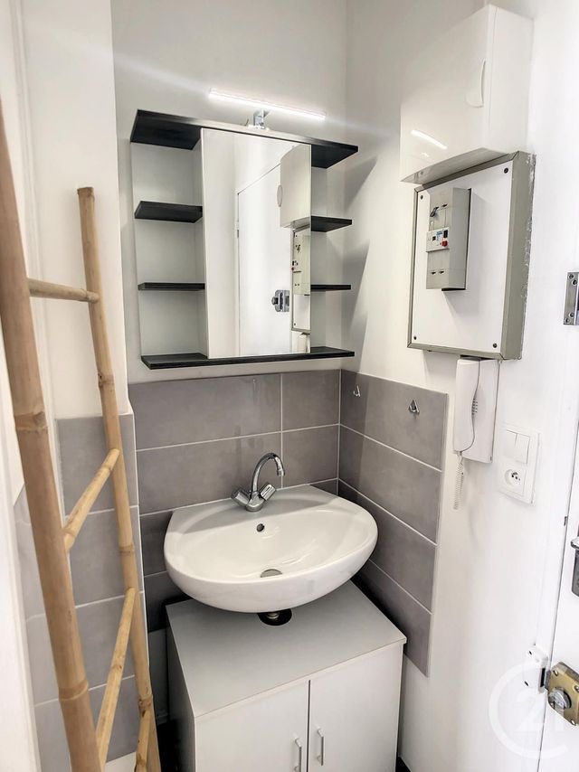 Appartement Chambre &agrave; louer - 1 pi&egrave;ce - 17,70 m2 - Troyes - 10 - CHAMPAGNE-ARDENNE