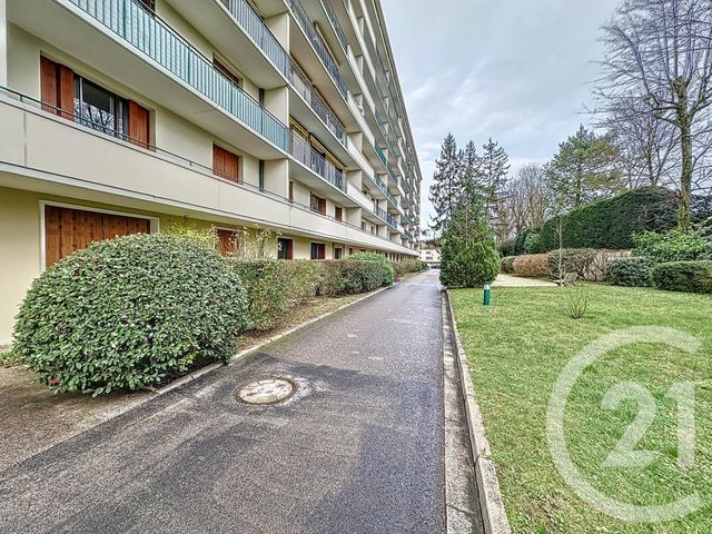 Appartement F1 &agrave; louer - 1 pi&egrave;ce - 36 m2 - Troyes - 10 - CHAMPAGNE-ARDENNE
