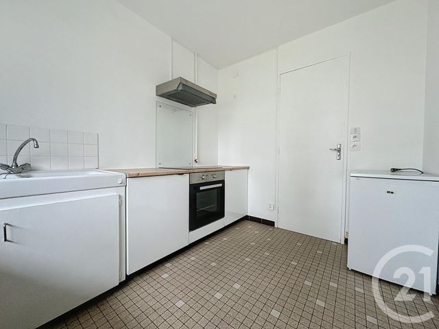 Appartement F1 &agrave; louer - 1 pi&egrave;ce - 36 m2 - Troyes - 10 - CHAMPAGNE-ARDENNE