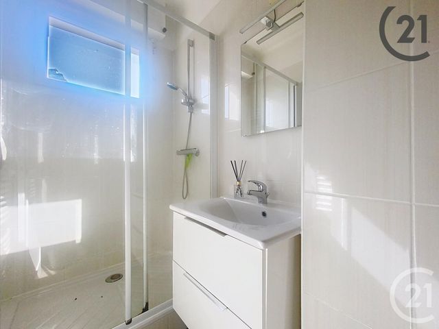 Appartement T2 &agrave; louer - 2 pi&egrave;ces - 46,34 m2 - Troyes - 10 - CHAMPAGNE-ARDENNE