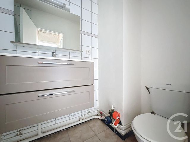 Appartement F1 &agrave; louer - 1 pi&egrave;ce - 26 m2 - Troyes - 10 - CHAMPAGNE-ARDENNE