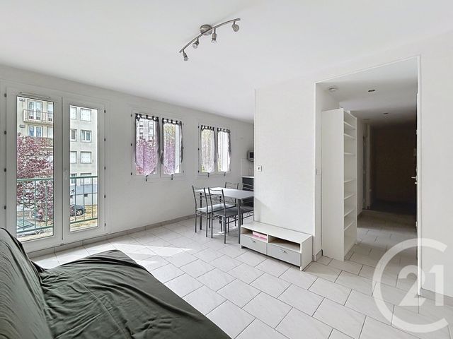 Appartement F2 à louer None