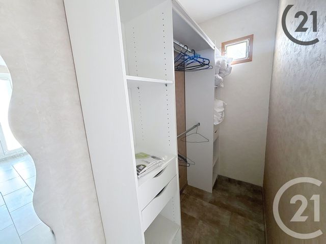 Appartement F2 &agrave; louer - 2 pi&egrave;ces - 44 m2 - 10 - CHAMPAGNE-ARDENNE