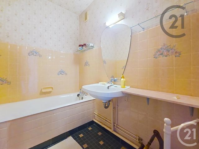 Appartement F5 &agrave; vendre - 5 pi&egrave;ces - 99 m2 - Troyes - 10 - CHAMPAGNE-ARDENNE