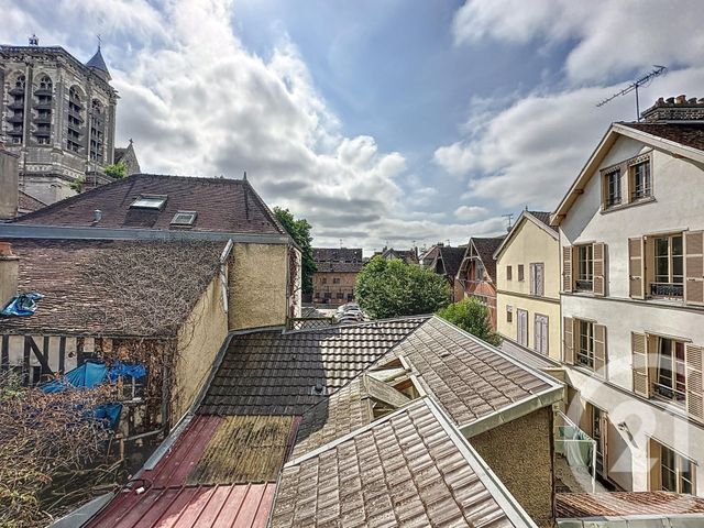Appartement T4 &agrave; louer - 4 pi&egrave;ces - 68,33 m2 - Troyes - 10 - CHAMPAGNE-ARDENNE