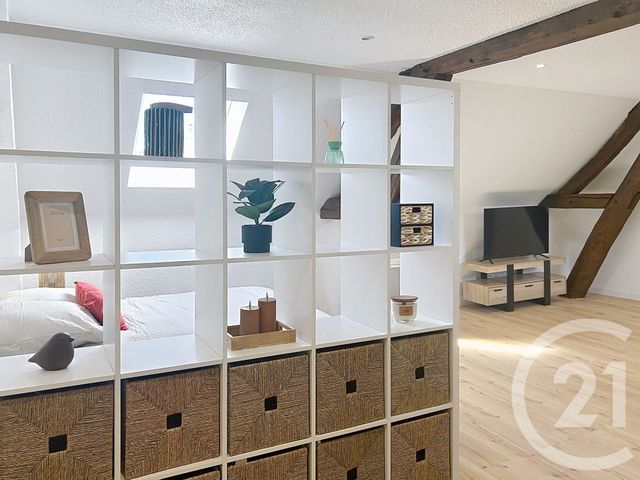 Appartement F1 &agrave; louer - 1 pi&egrave;ce - 50,40 m2 - Troyes - 10 - CHAMPAGNE-ARDENNE