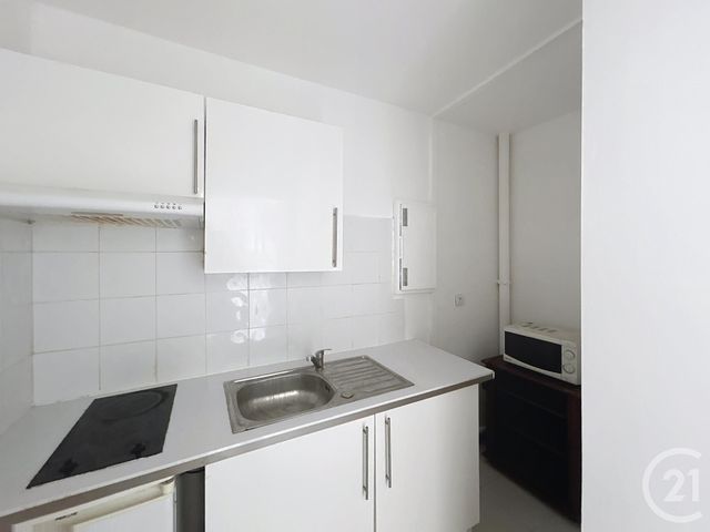 Appartement F1 &agrave; louer - 1 pi&egrave;ce - 26,76 m2 - St Julien Les Villas - 10 - CHAMPAGNE-ARDENNE