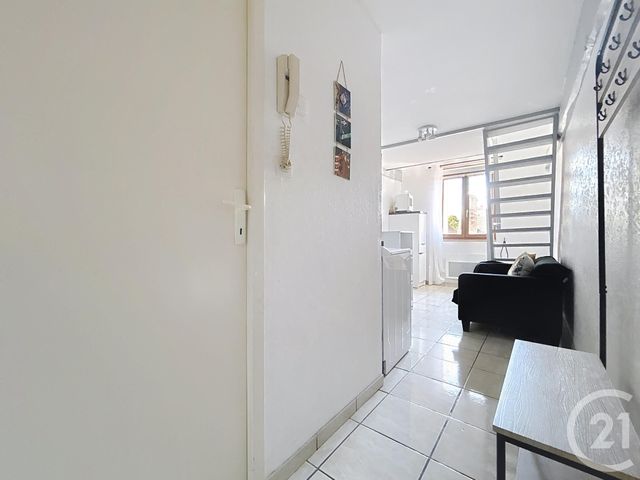 Appartement Studio &agrave; louer - 1 pi&egrave;ce - 21,01 m2 - Troyes - 10 - CHAMPAGNE-ARDENNE