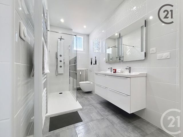 Appartement &agrave; vendre - 5 pi&egrave;ces - 120 m2 - Troyes - 10 - CHAMPAGNE-ARDENNE